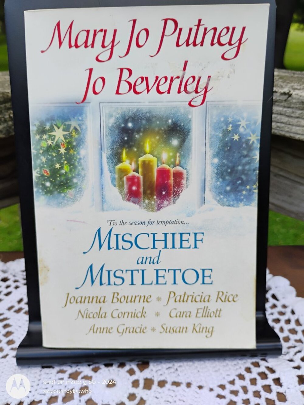 Mischief and Mistletoe 'Tis the Season For Temptation 8 short stories Christmas